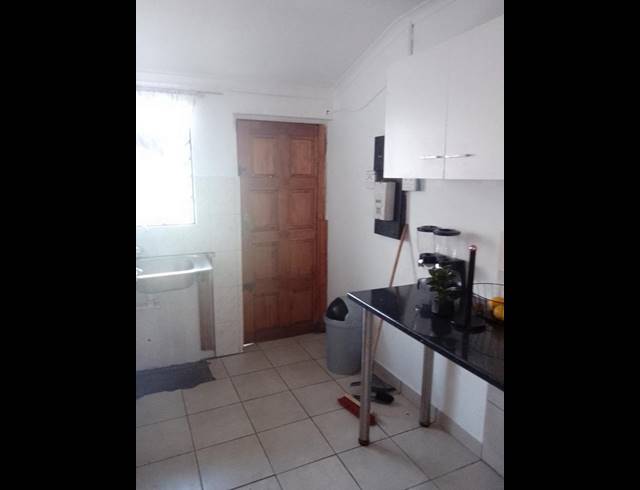 1 BEDROOM HOUSE FOR SALE IN STEENBERG